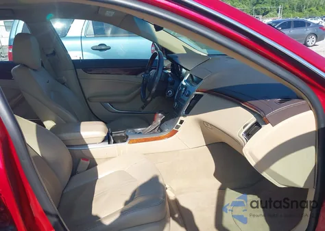 2011 Cadillac Cts Luxury z USA, uszkodzony, nr VIN 1G6DE5EY4B0168177